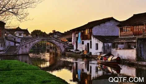 越牛新闻(绍兴新闻服务软件) 越牛新闻(绍兴新闻服务软件)